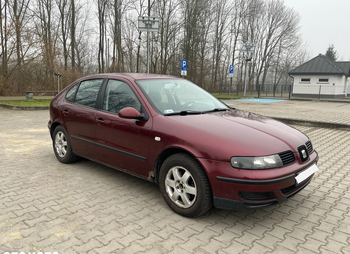 Seat Leon cena 7000 przebieg: 338700, rok produkcji 2003 z Otwock małe 121
